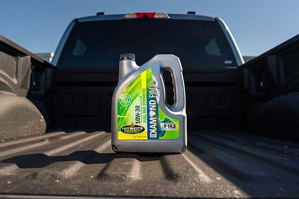Can You Mix Synthetic Oil With Regular Oil?