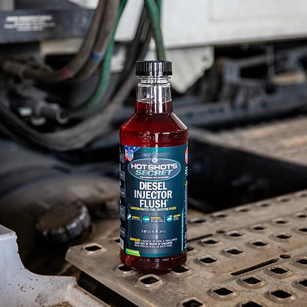 Diesel Injector Flush 32oz Volvo Semi Fuel Tank